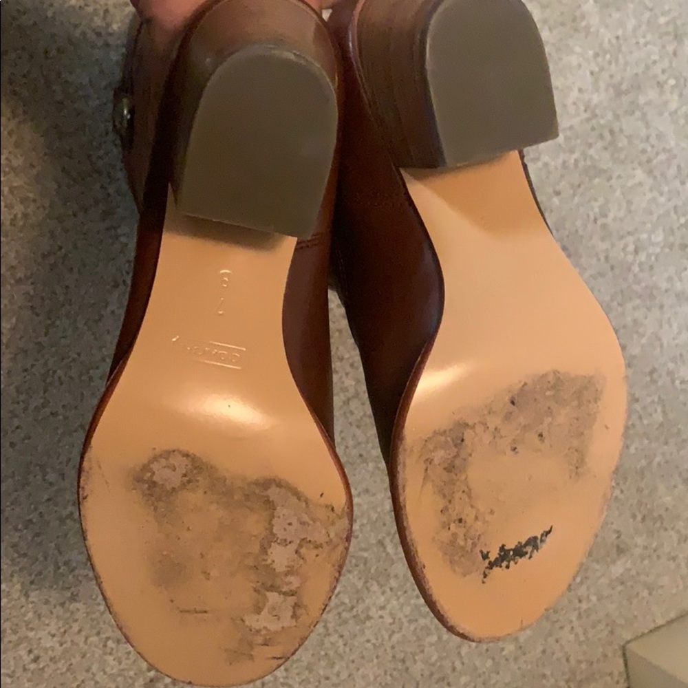 Authentic Coach boots - Picture 4 of 8